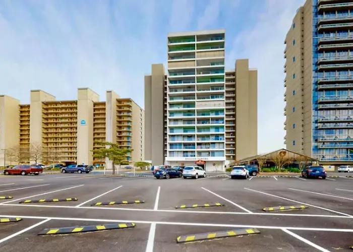 Towers 804 Ocean Stadt